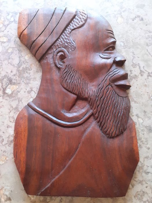 Peças africanas de parede