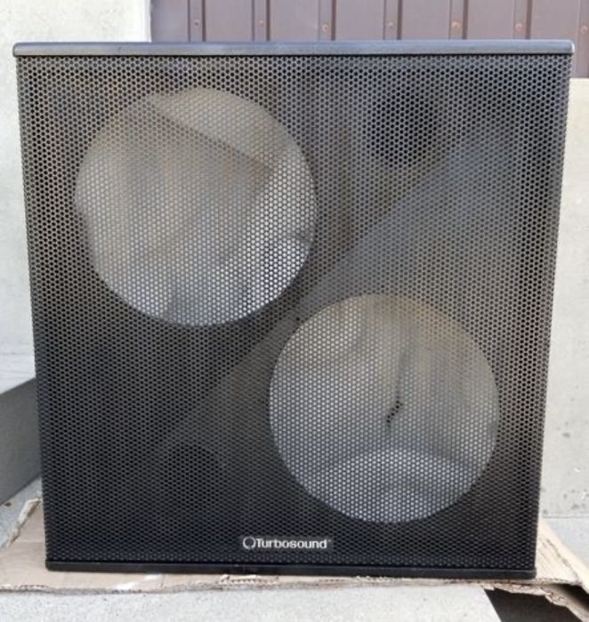 Subwoofer Turbosound TCS215