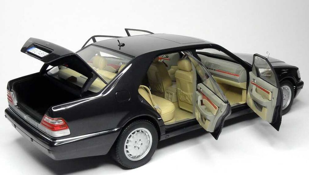 1:18 Mercedes S 320 (W140) 1997, Dealer Edition, Norev