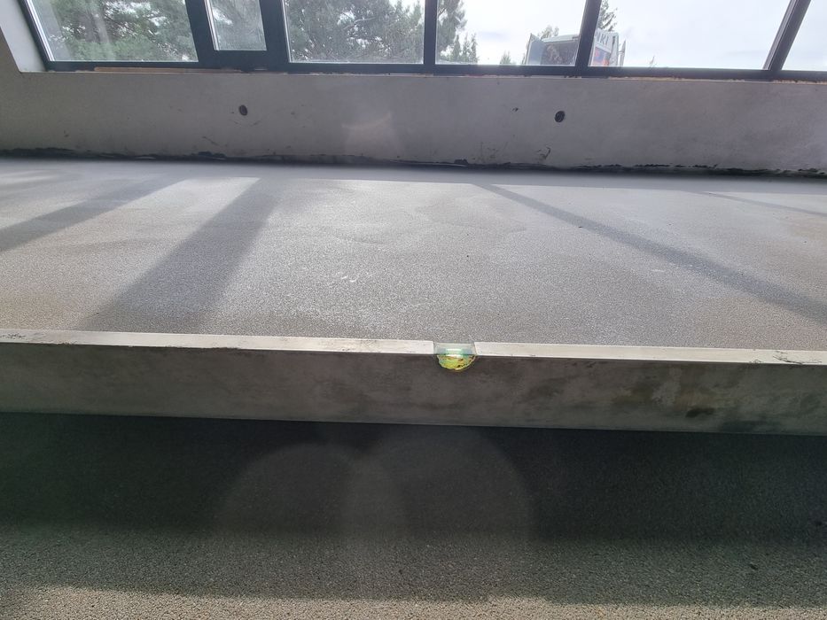 Tynki Maszynowe Gipsowe Utwardzone Cementowo-Wapienne.Posadzki Mixokre