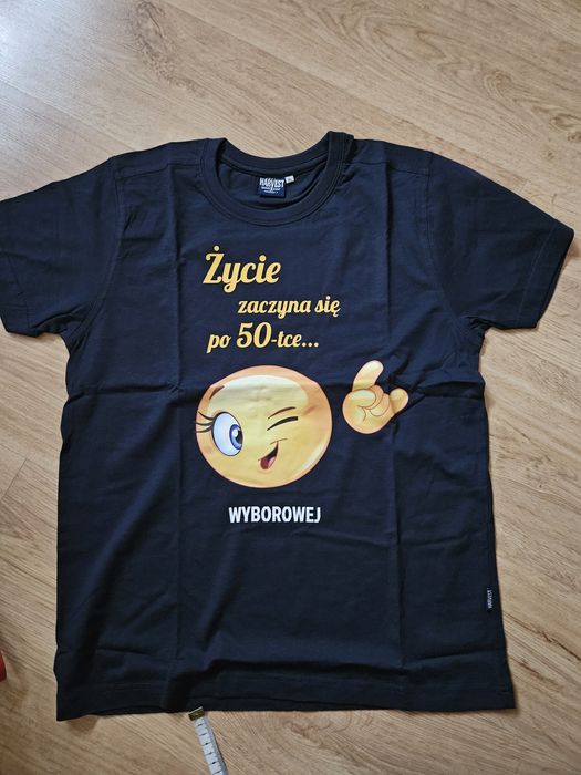 T-shirt z śmiesznym napisem
