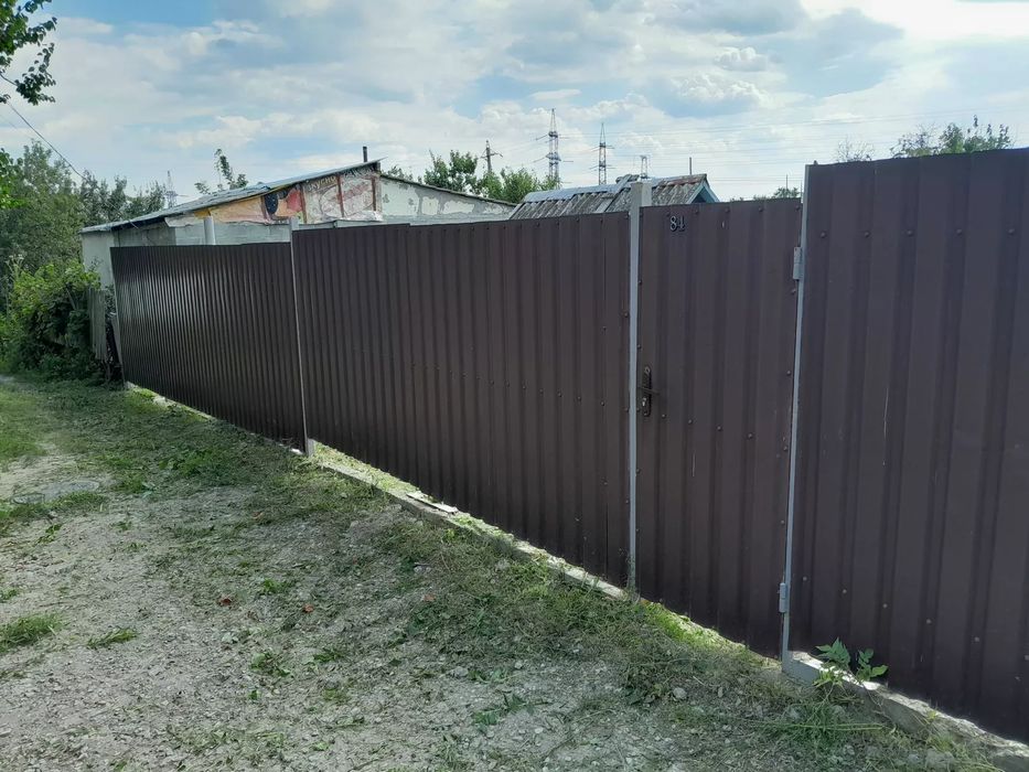 Дача 25 м. кв., уч. 6,7 сот. пр. Б. Хмельницкого. Печь. Вода. Свет.