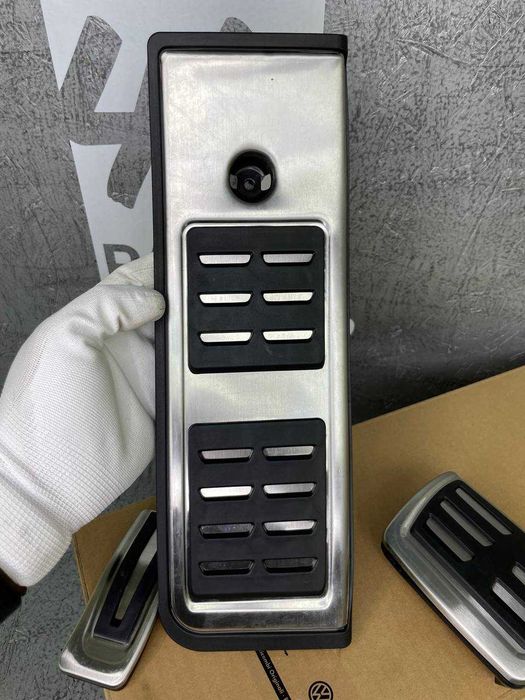 Накладки на педалі Audi Q5 FY / SQ5 / 80 A 80B1 864 777 B