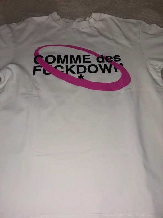 футболка Comme des Fuckdown T-shirt Cream Pink Graphic Logo Streetwear Y2K