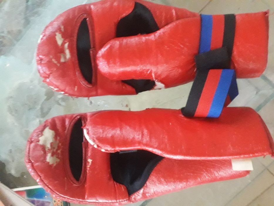 Перчатки для бокса