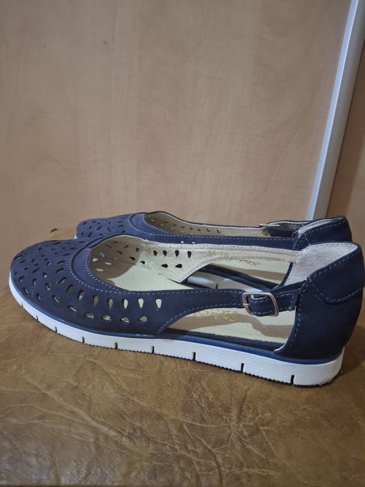 Босоніжки жіночі. Босоножки женские