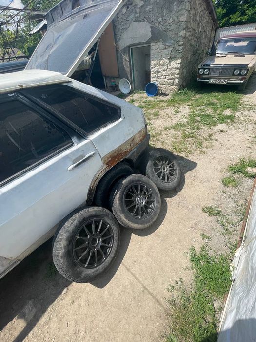 Продам тетани з гумою