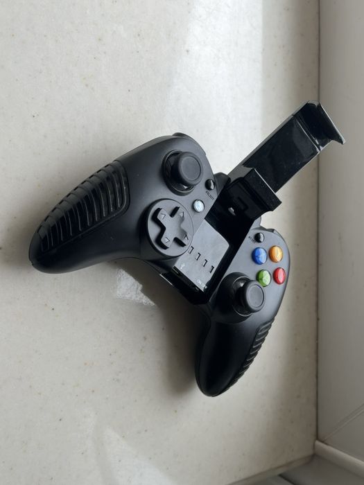 Джойстик Bluetooth Gamepad