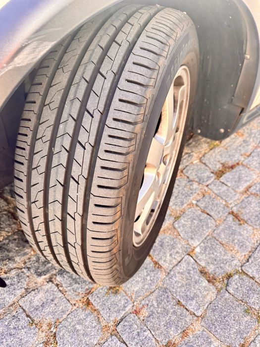Pneus 205 / 55 R16