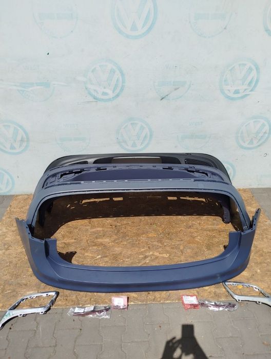 Задній бампер Tiguan 2 USA Америка Комплектуючі