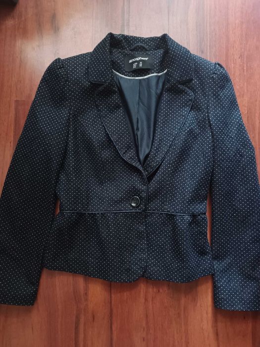 Granatowy żakiet w kropki r. 38