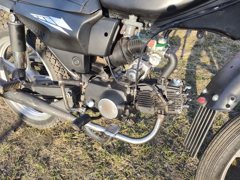 Yamasaki Zubr 50-3 (110сс)