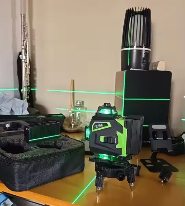 Nível Laser 360° 16 Linhas Verde - NOVO na Caixa - PROFISSIONAL