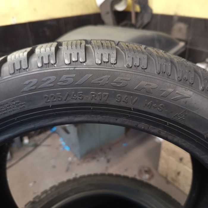 225/45/R17 Pirelli Winter 2 Cinturato