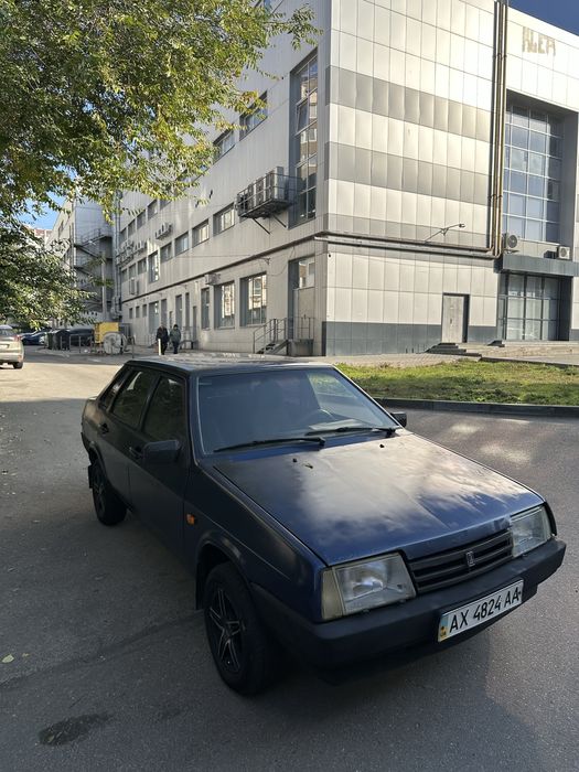 Автомобиль Ваз 2109