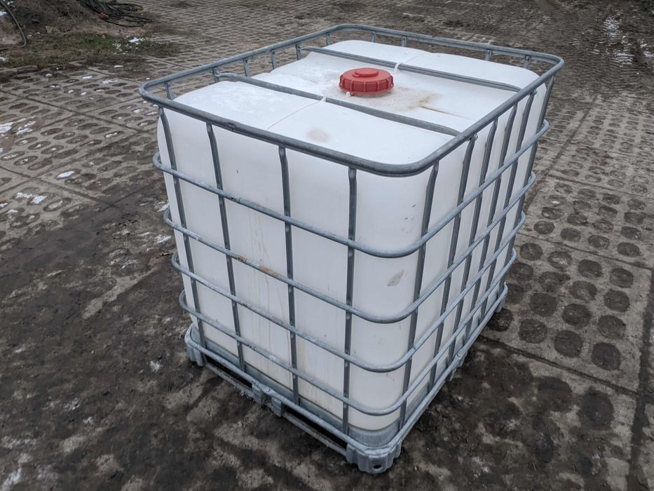 Tysiaczek 1000l Mauzer zbiornik na wodę