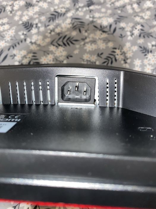 VA 165Hz – idealny do gier i filmów | stan bardzo dobry