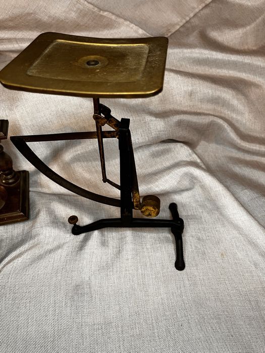 Stara waga  kolekcjonareska