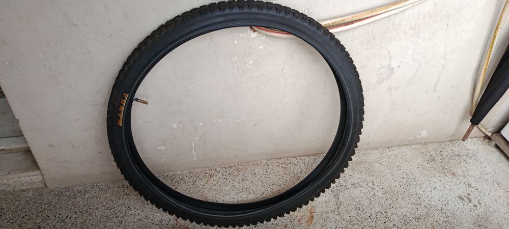 Pneus maxis para despachar