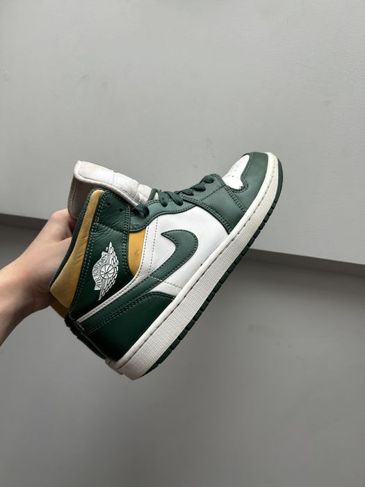 Кросівки Nike air Jordan 1 - розмір 42