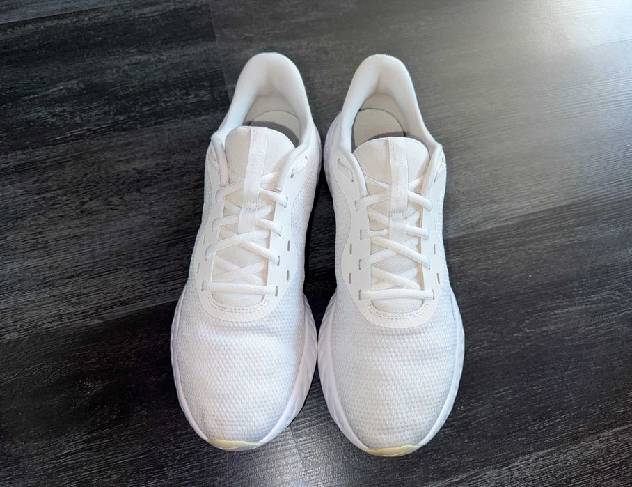 Легкі кросівки nike revolution 5, оригінал, р-р 45 уст 29 см