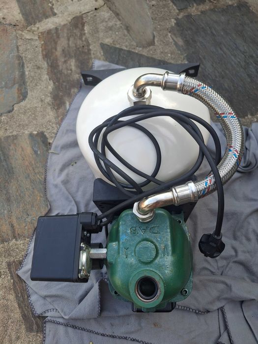 Sistema de abastecimento de água doméstico DAB Aquajet 132/20 M com caldeira Premium GWS PWB-20LH