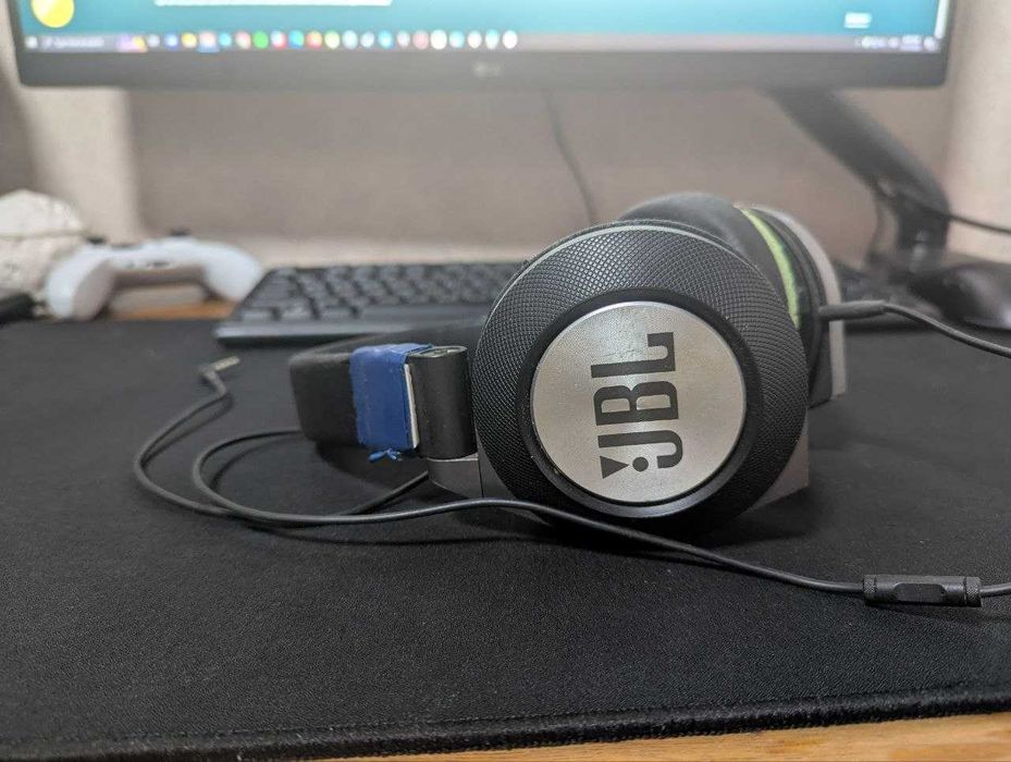 JBL Synchros E50BT