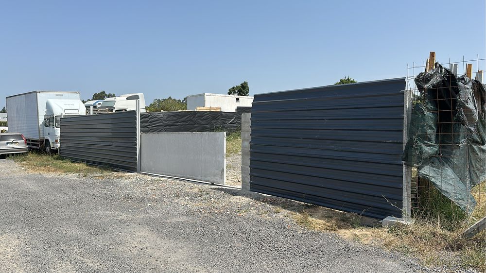 Portao Deslizante - C- 5,60m x L 1,36m