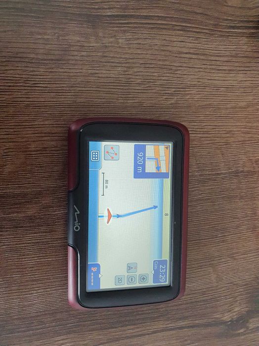 Nawigacja MIO moove m400