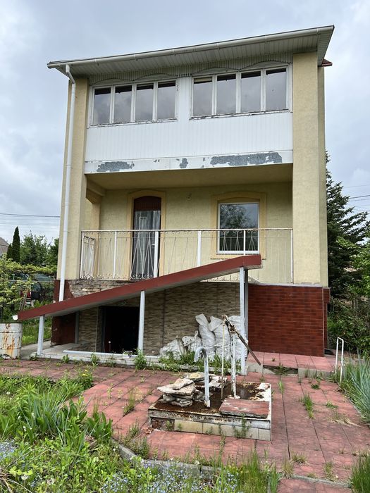 Вишгород , с. Хотянівка, будинок біля Десни, можлива продаж під державні програми