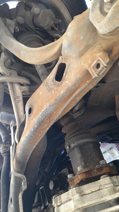 Transmissão frente esquerda AUDI A4 (8E2, B6)