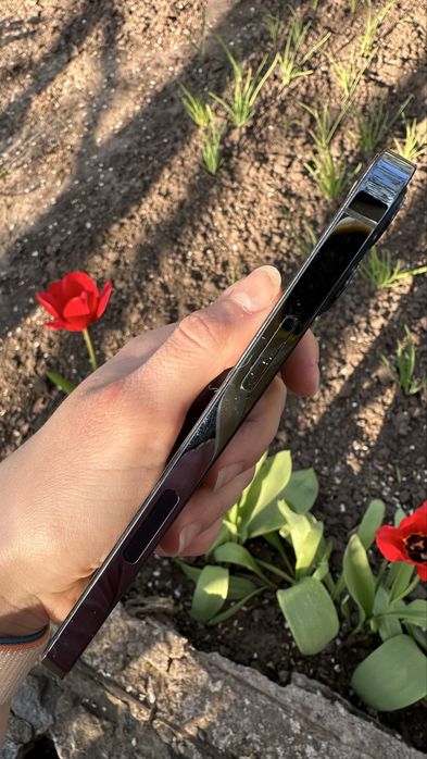 Продам IPhone 12 Pro 256 GB,б/у