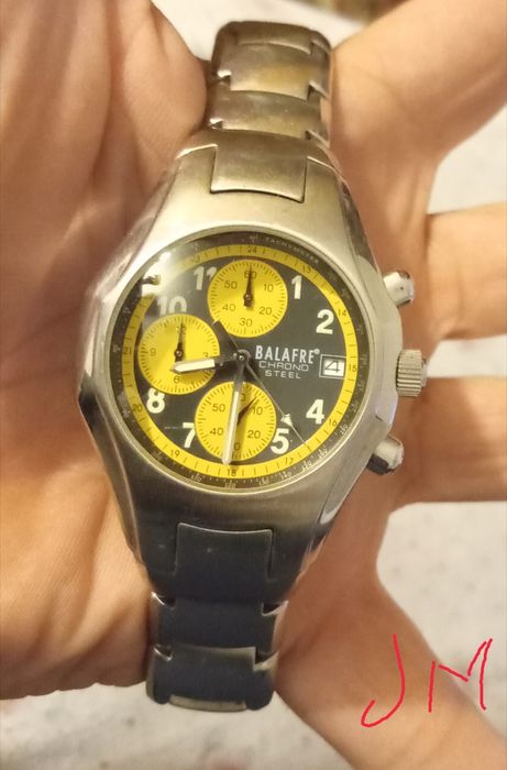 Relógio com pouco uso