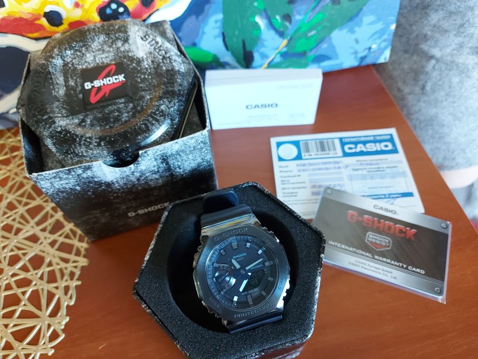 Продам мужские наручные часы Casio G-SHOCK Classic GM-2100N-2AER