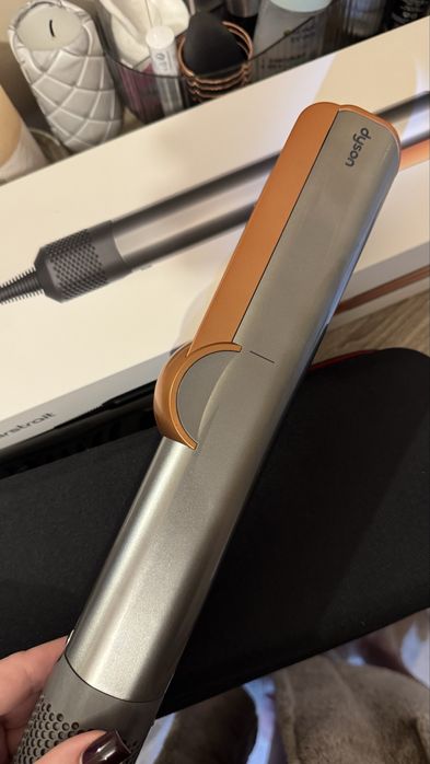 Дайсон Airstrait