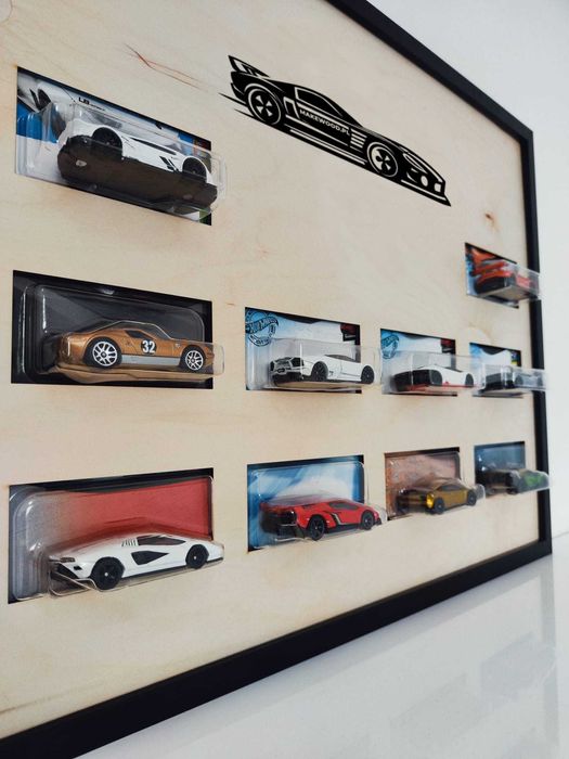 Rama na 10 modeli Hot Wheels 42x52cm box ekspozytor półka case gablota