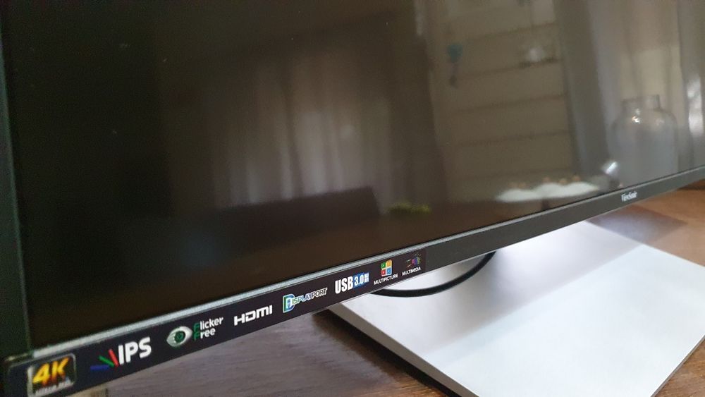 МОНИТОР ViewSonic 
VX4380-4K