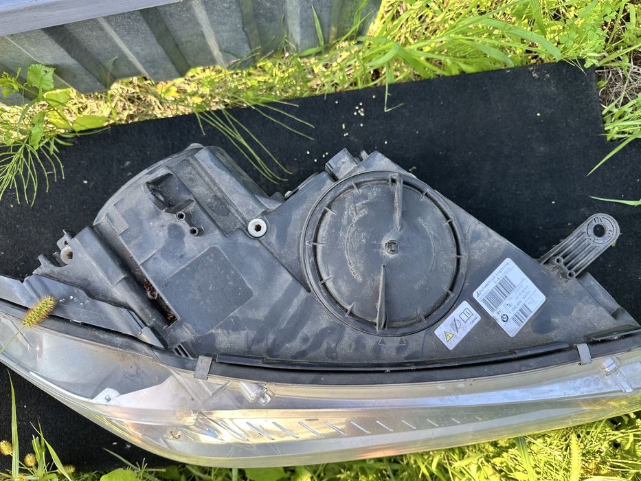 Фара права BMW X5 F15