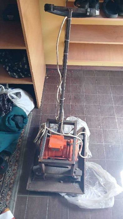 Электрическая виброплита самодельная