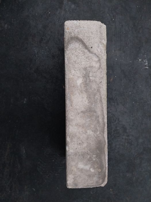 Cegła biała pełna