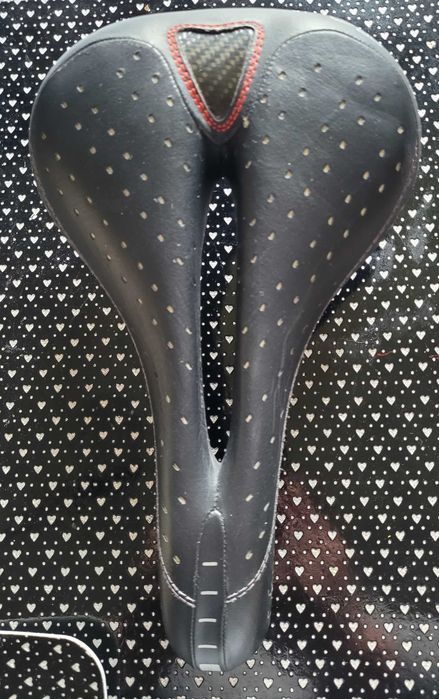 Sprzedam siodełko damskie SELLE ITALIA LADY