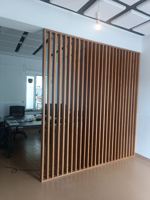 Transforme o Seu Espaço — Divisórias Ripadas Sob Medida