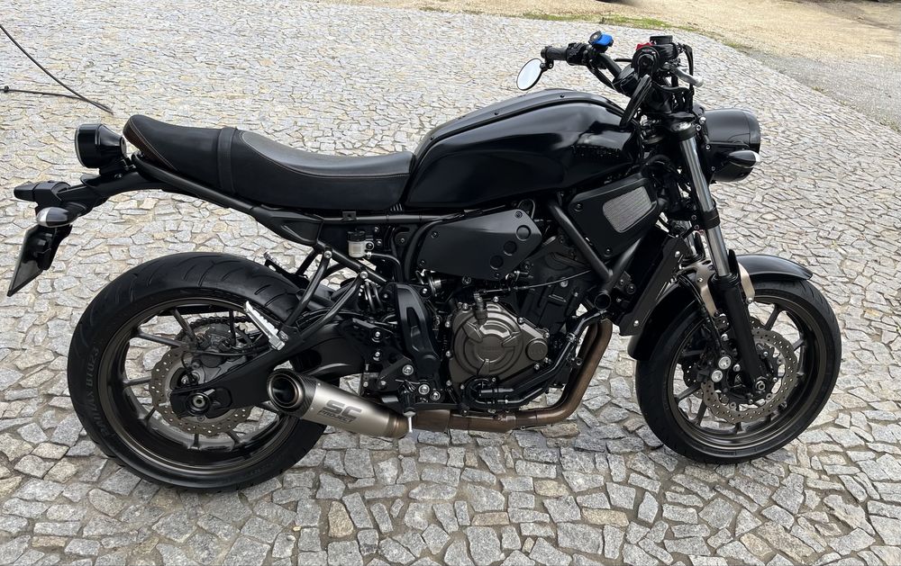 vendo moto xsr 700 com linha de escape SC PROJECT