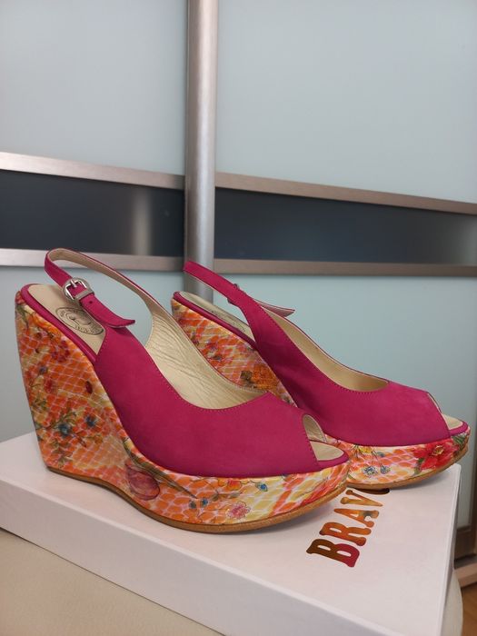 Босоніжки, туфлі, напівчеревикі