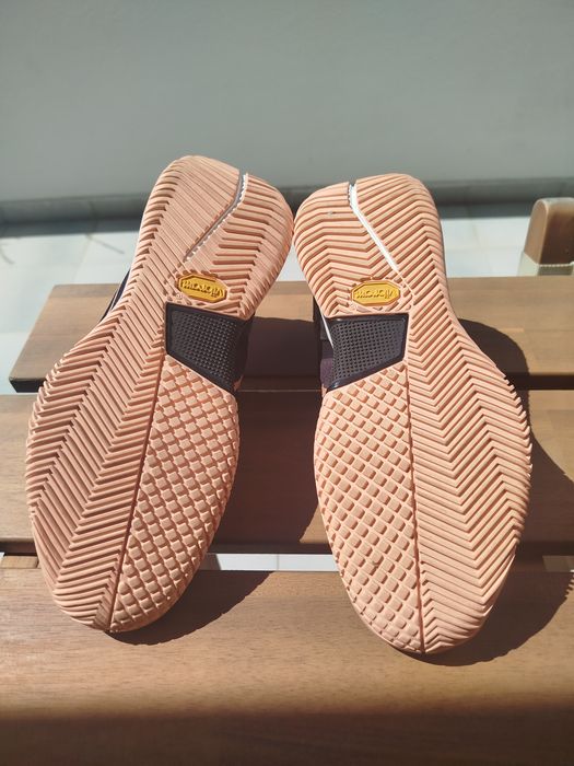 Tenis Bullpadel Pearl Vibram 25I Jet Woman
