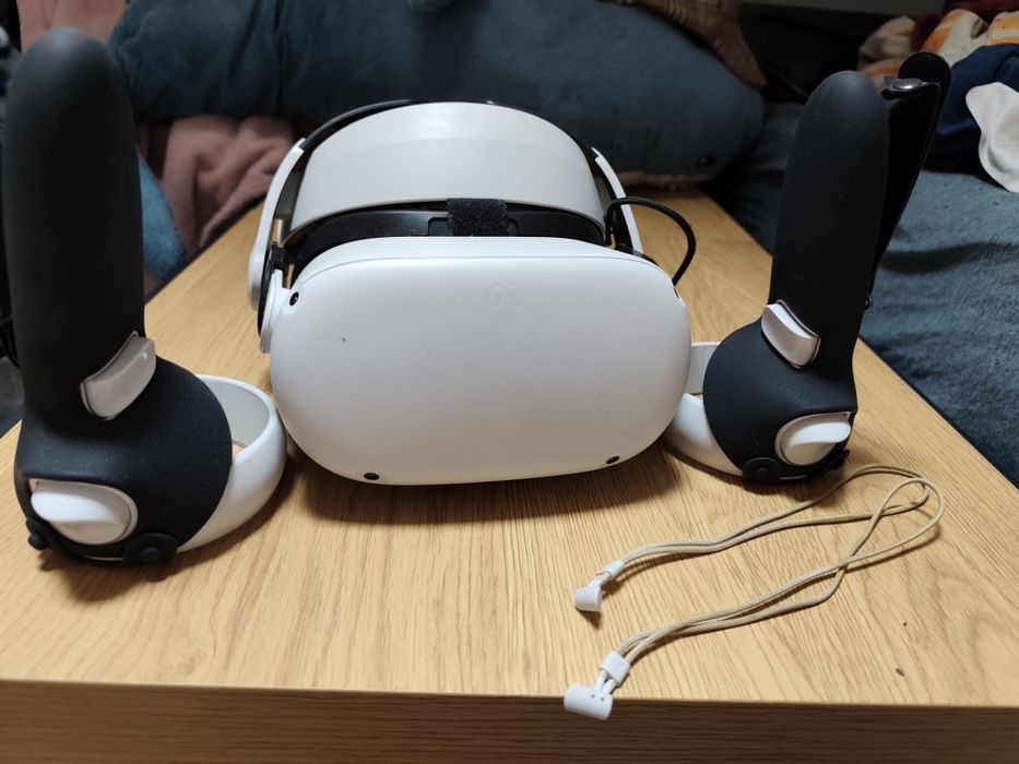 Quest 2 256gb i akcesoria