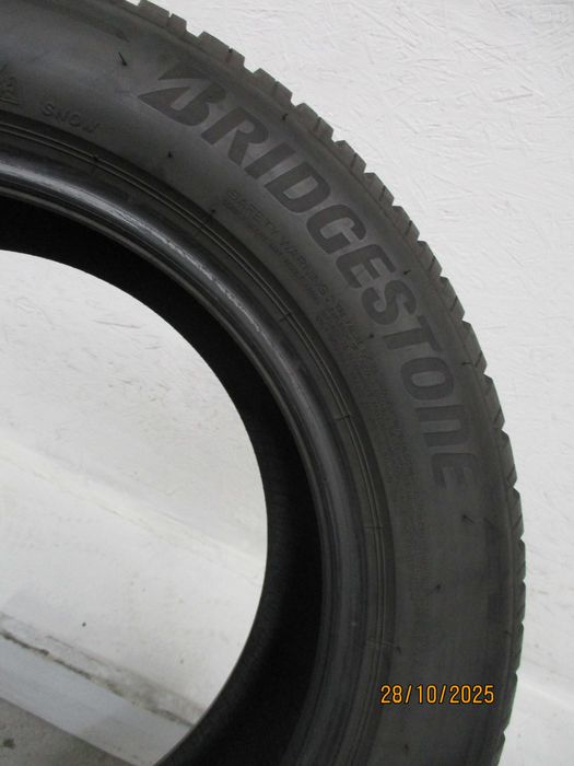 1x 205/60R16 Bridgestone Blizzak LM005 7mm 22r.