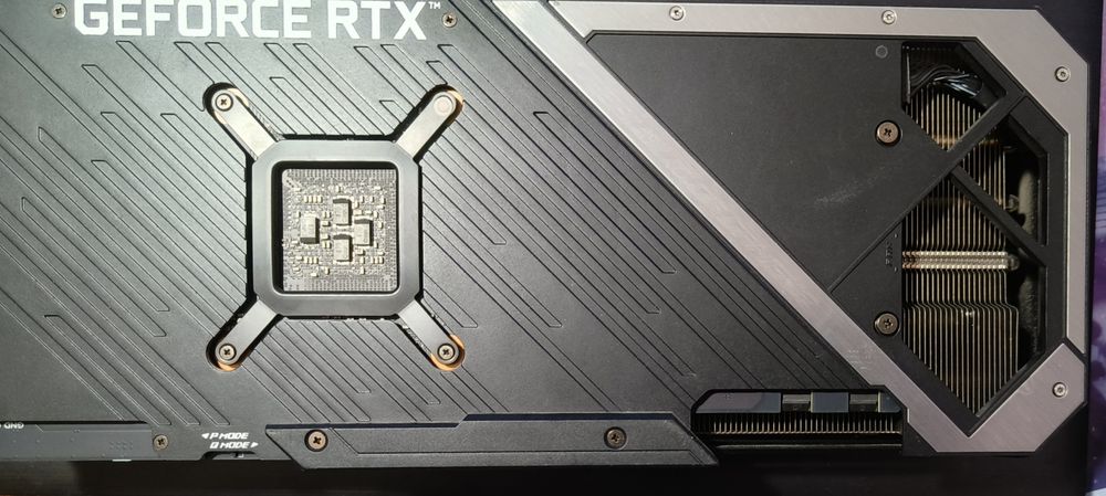 Продам  ASUS ROG Strix GeForce RTX 3070 8GB в отличном состоянии.