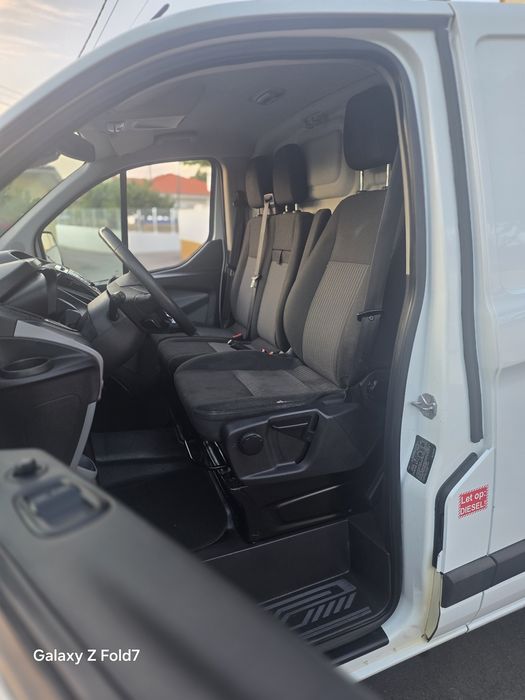 Ford transit 2.2TDCi custon ano2015 Inspeção 8/2027 pneus novos Bataria nova ar condicionado Aceito retomas