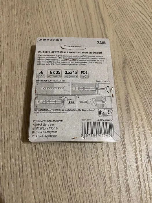 Kołki wkręty śrubki średnica 6 - 24 szt.